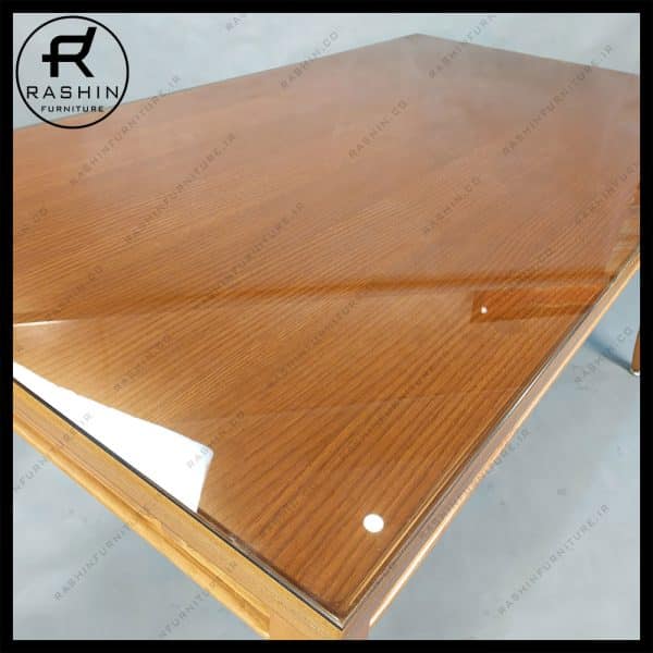 میز چوبی با صفحه شیشه ای