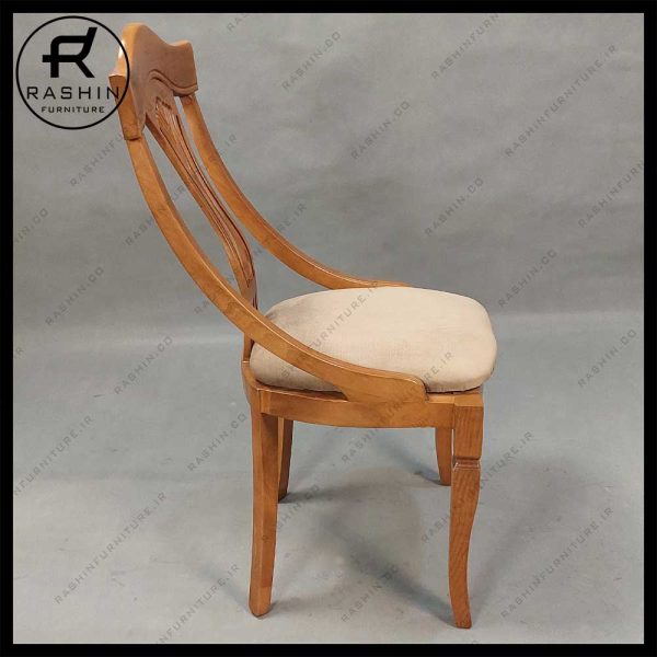 صندلی چوبی کلاسیک